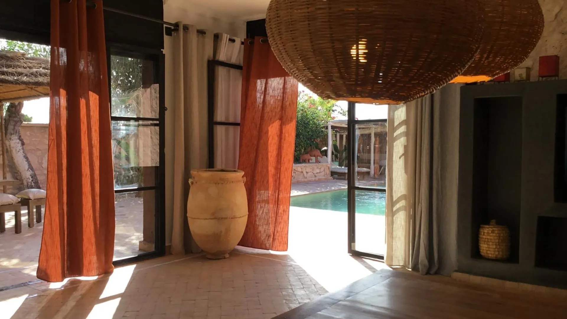 Villa 202 Commentaires 5 Etoiles Sur 3 Sites Essaouira